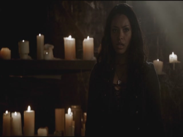 VampireDiariesWorld-dot-org-S3TVD_3x11OurTown0114.jpg