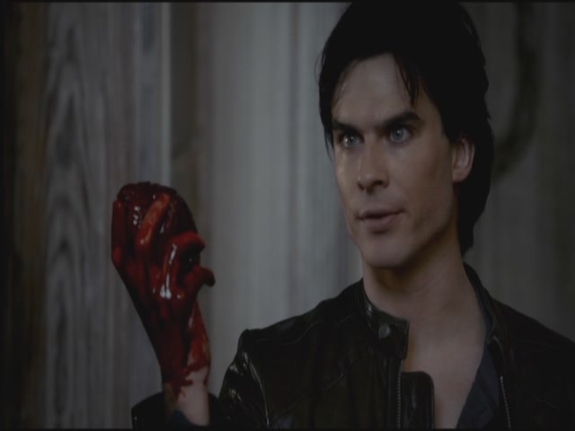 VampireDiariesWorld-dot-org-S3TVD_3x11OurTown0176.jpg