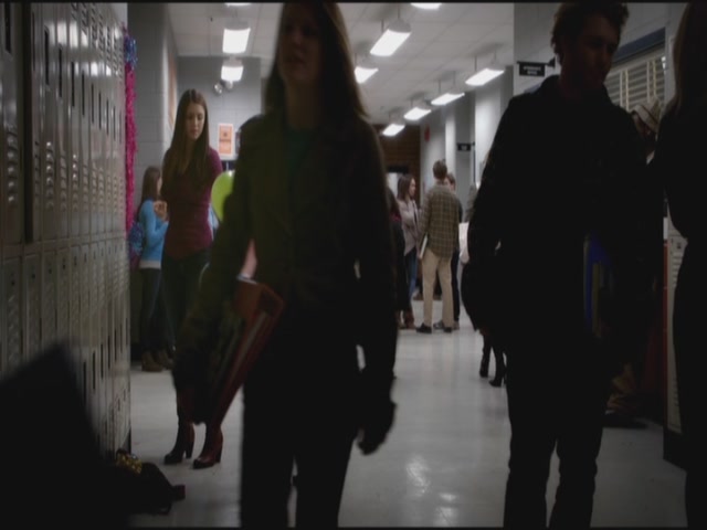 VampireDiariesWorld-dot-org-S3TVD_3x11OurTown0198.jpg