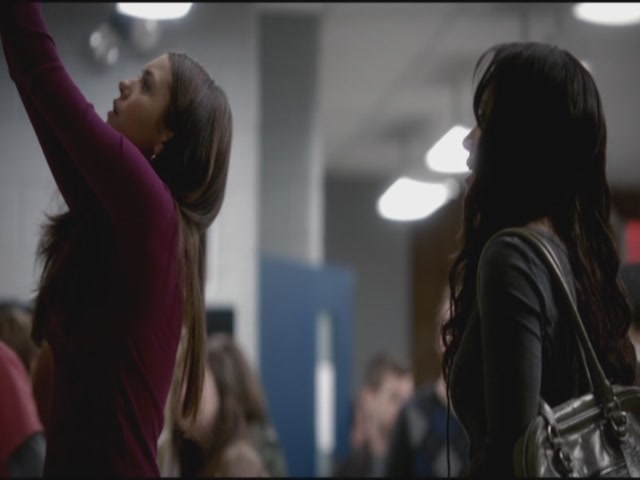 VampireDiariesWorld-dot-org-S3TVD_3x11OurTown0200.jpg