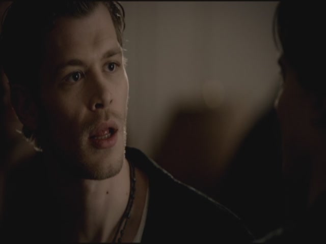 VampireDiariesWorld-dot-org-S3TVD_3x11OurTown1047.jpg