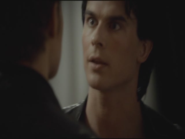 VampireDiariesWorld-dot-org-S3TVD_3x11OurTown1287.jpg