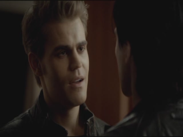 VampireDiariesWorld-dot-org-S3TVD_3x11OurTown1304.jpg