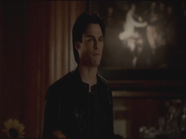 VampireDiariesWorld-dot-org-S3TVD_3x11OurTown1548.jpg