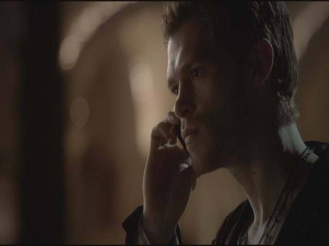 VampireDiariesWorld-dot-org-S3TVD_3x11OurTown1629.jpg