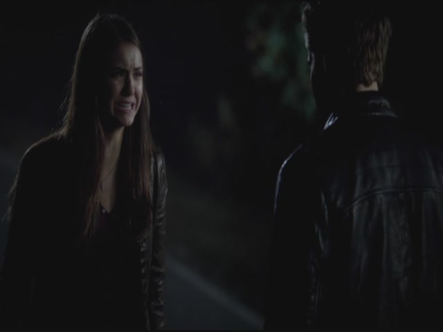 VampireDiariesWorld-dot-org-S3TVD_3x11OurTown1686.jpg