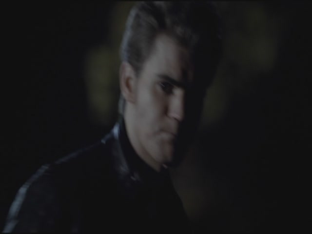 VampireDiariesWorld-dot-org-S3TVD_3x11OurTown1739.jpg