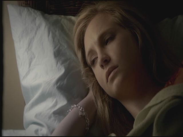VampireDiariesWorld-dot-org-S3TVD_3x11OurTown1840.jpg