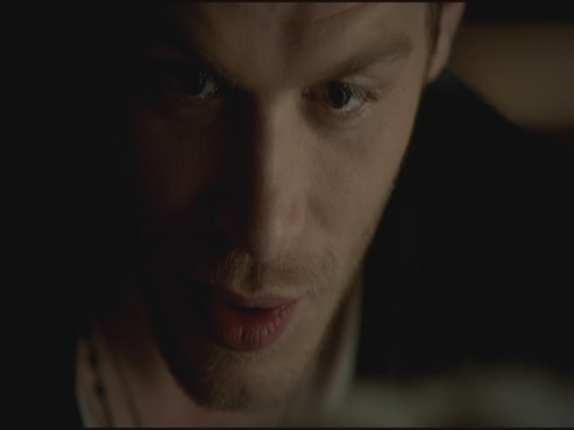 VampireDiariesWorld-dot-org-S3TVD_3x11OurTown1926.jpg