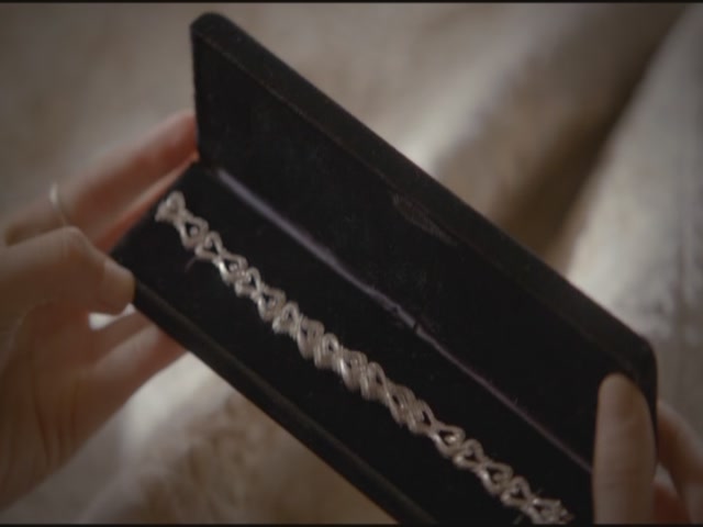 VampireDiariesWorld-dot-org-S3TVD_3x11OurTown2133.jpg