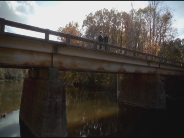 VampireDiariesWorld-dot-org-S3TVD_3x11OurTown2150.jpg