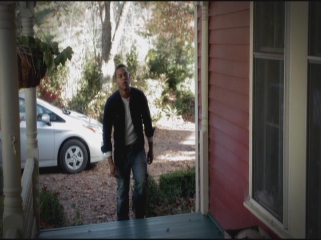 VampireDiariesWorld-dot-org-S3TVD_3x12TheTiesThatBind0627.jpg VampireDiariesWorld-dot-org-S3TVD_3x12TheTiesThatBind0627.jpg