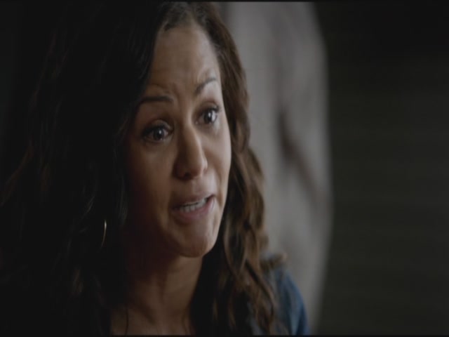 VampireDiariesWorld-dot-org-S3TVD_3x12TheTiesThatBind1157.jpg