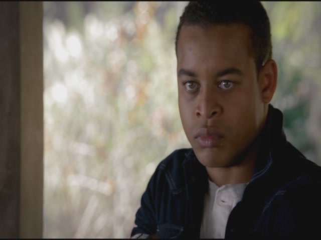 VampireDiariesWorld-dot-org-S3TVD_3x12TheTiesThatBind1282.jpg