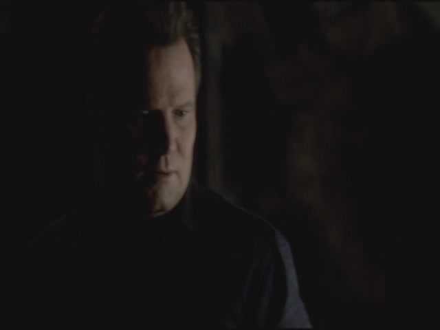 VampireDiariesWorld-dot-org-S3TVD_3x12TheTiesThatBind1377.jpg VampireDiariesWorld-dot-org-S3TVD_3x12TheTiesThatBind1377.jpg