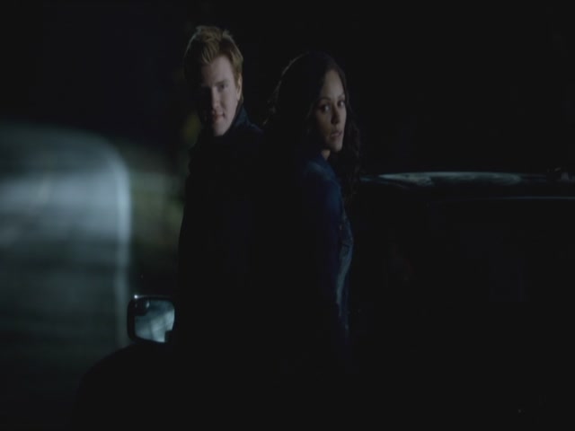 VampireDiariesWorld-dot-org-S3TVD_3x12TheTiesThatBind1431.jpg VampireDiariesWorld-dot-org-S3TVD_3x12TheTiesThatBind1431.jpg