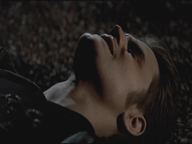 VampireDiariesWorld-dot-org-S3TVD_3x12TheTiesThatBind1748.jpg VampireDiariesWorld-dot-org-S3TVD_3x12TheTiesThatBind1748.jpg