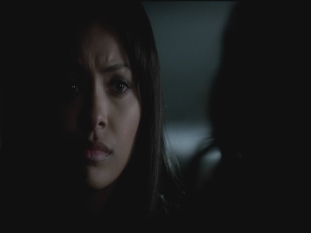 VampireDiariesWorld-dot-org-S3TVD_3x12TheTiesThatBind2002.jpg VampireDiariesWorld-dot-org-S3TVD_3x12TheTiesThatBind2002.jpg