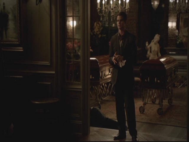 VampireDiariesWorld-dot-org-S3TVD_3x13BringingOutTheDead0000.jpg