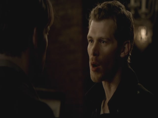 VampireDiariesWorld-dot-org-S3TVD_3x13BringingOutTheDead0048.jpg