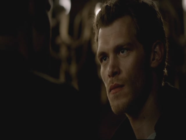 VampireDiariesWorld-dot-org-S3TVD_3x13BringingOutTheDead0056.jpg