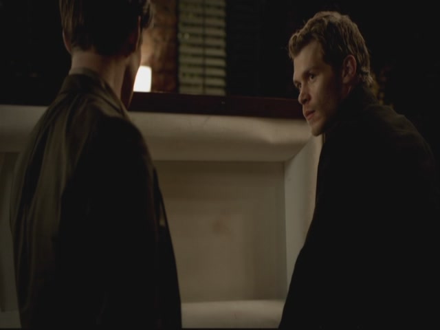 VampireDiariesWorld-dot-org-S3TVD_3x13BringingOutTheDead0097.jpg