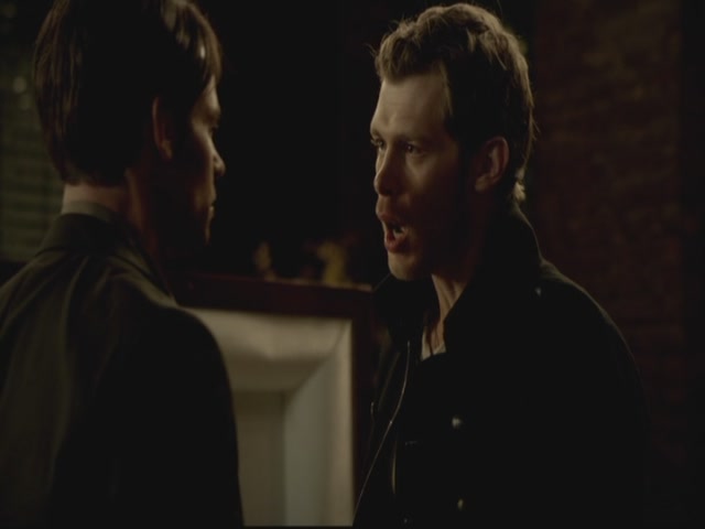 VampireDiariesWorld-dot-org-S3TVD_3x13BringingOutTheDead0100.jpg
