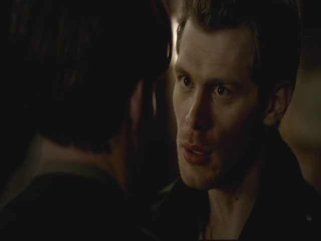 VampireDiariesWorld-dot-org-S3TVD_3x13BringingOutTheDead0104.jpg
