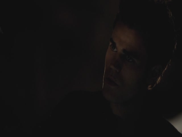 VampireDiariesWorld-dot-org-S3TVD_3x13BringingOutTheDead0326.jpg
