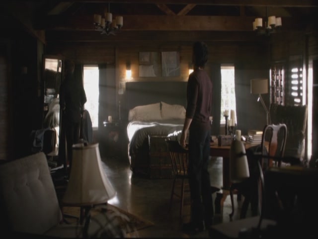 VampireDiariesWorld-dot-org-S3TVD_3x13BringingOutTheDead0635.jpg