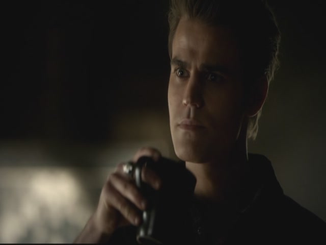 VampireDiariesWorld-dot-org-S3TVD_3x13BringingOutTheDead0662.jpg