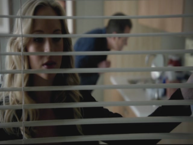 VampireDiariesWorld-dot-org-S3TVD_3x13BringingOutTheDead0681.jpg