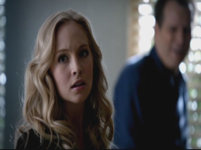 VampireDiariesWorld-dot-org-S3TVD_3x13BringingOutTheDead0703.jpg