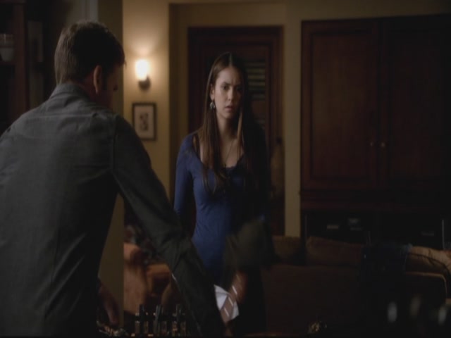 VampireDiariesWorld-dot-org-S3TVD_3x13BringingOutTheDead0746.jpg