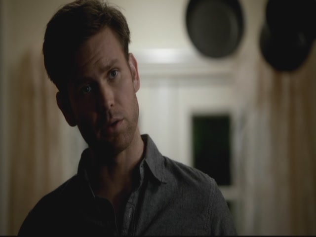 VampireDiariesWorld-dot-org-S3TVD_3x13BringingOutTheDead0781.jpg