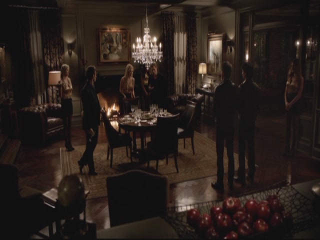 VampireDiariesWorld-dot-org-S3TVD_3x13BringingOutTheDead0854.jpg