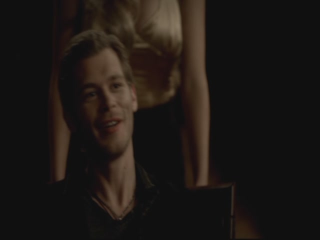 VampireDiariesWorld-dot-org-S3TVD_3x13BringingOutTheDead0857.jpg