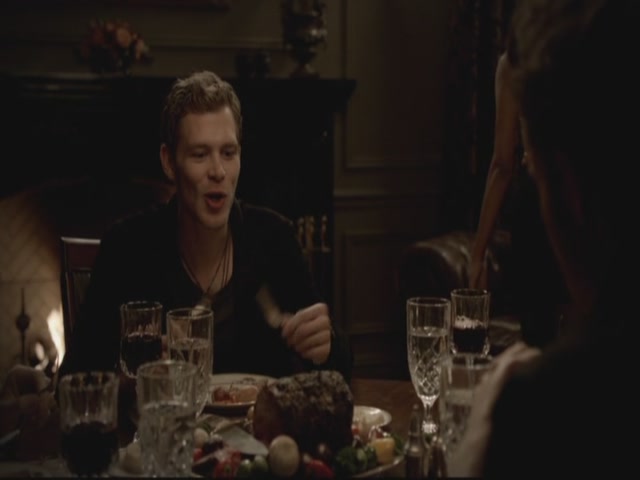 VampireDiariesWorld-dot-org-S3TVD_3x13BringingOutTheDead0870.jpg