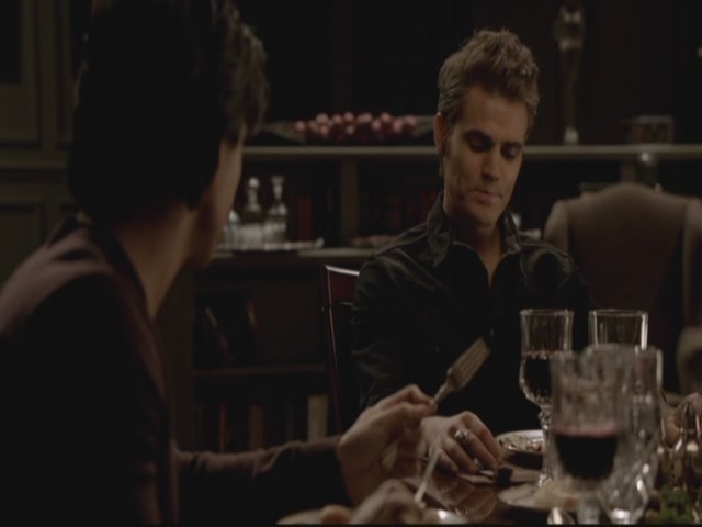 VampireDiariesWorld-dot-org-S3TVD_3x13BringingOutTheDead0876.jpg