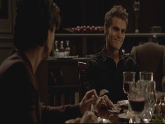VampireDiariesWorld-dot-org-S3TVD_3x13BringingOutTheDead0878.jpg