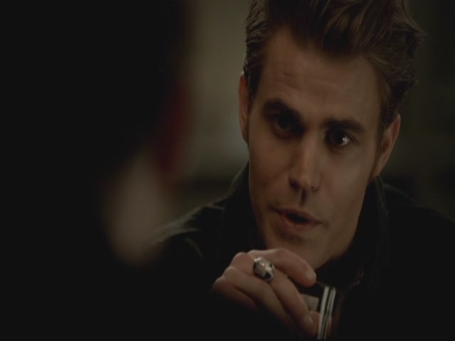 VampireDiariesWorld-dot-org-S3TVD_3x13BringingOutTheDead0906.jpg