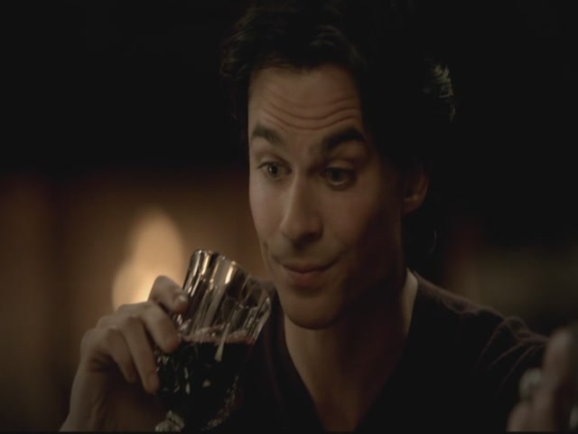 VampireDiariesWorld-dot-org-S3TVD_3x13BringingOutTheDead0918.jpg