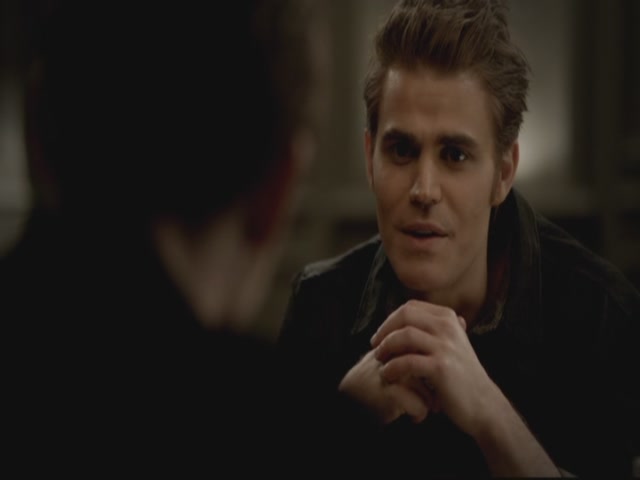 VampireDiariesWorld-dot-org-S3TVD_3x13BringingOutTheDead0920.jpg