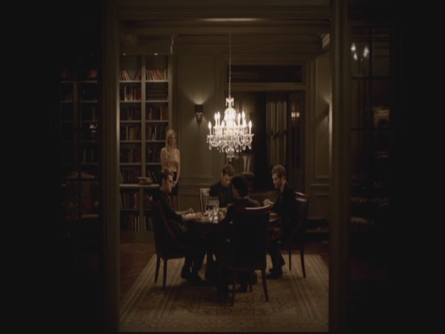 VampireDiariesWorld-dot-org-S3TVD_3x13BringingOutTheDead0924.jpg