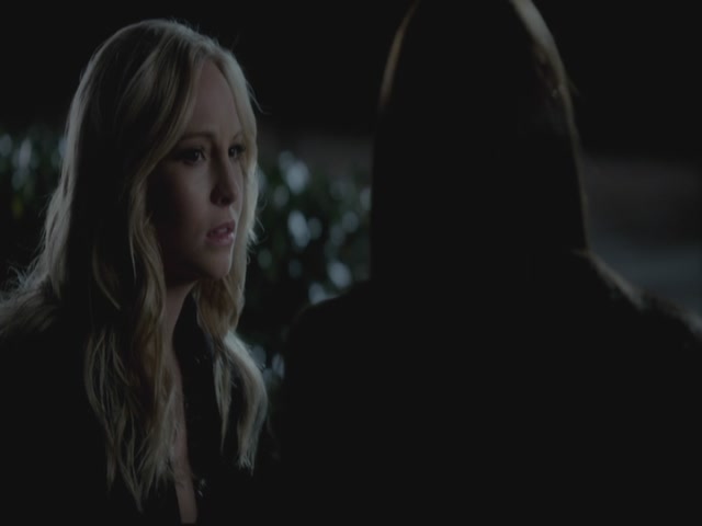 VampireDiariesWorld-dot-org-S3TVD_3x13BringingOutTheDead0936.jpg