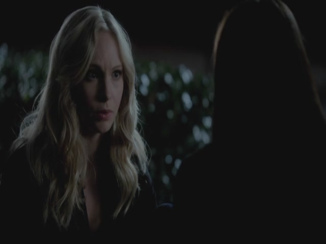 VampireDiariesWorld-dot-org-S3TVD_3x13BringingOutTheDead0942.jpg