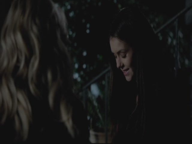 VampireDiariesWorld-dot-org-S3TVD_3x13BringingOutTheDead0944.jpg