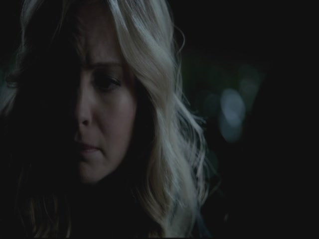 VampireDiariesWorld-dot-org-S3TVD_3x13BringingOutTheDead1011.jpg