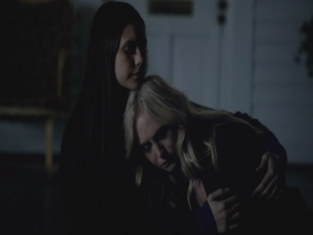 VampireDiariesWorld-dot-org-S3TVD_3x13BringingOutTheDead1076.jpg