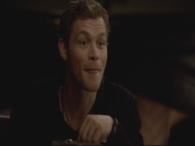 VampireDiariesWorld-dot-org-S3TVD_3x13BringingOutTheDead1110.jpg